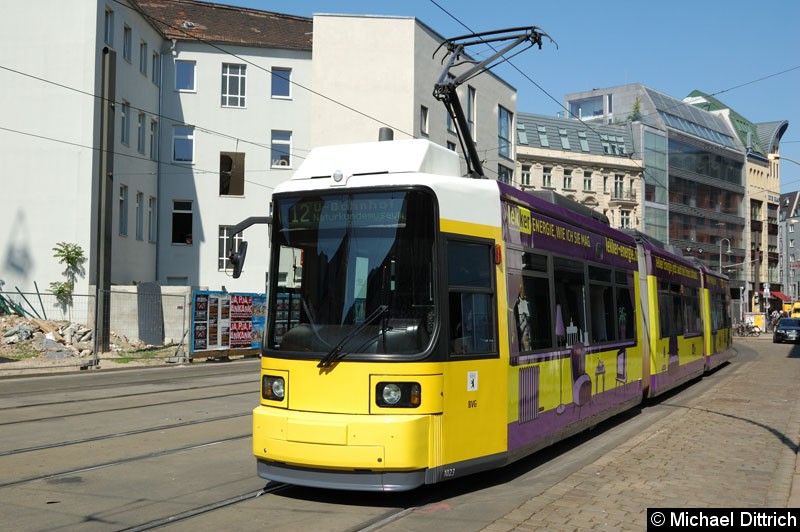 Bild: 1023 als Linie 12 in der Großen Präsidentenstraße. Ziel: U-Bahnhof Naturkundemuseum.