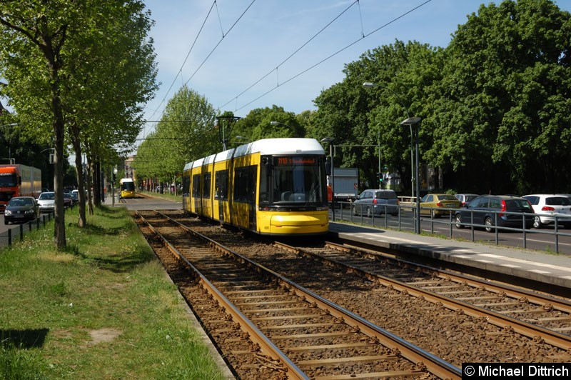 Bild: 4001 als Linie M10 an der Haltestelle Winsstraße.