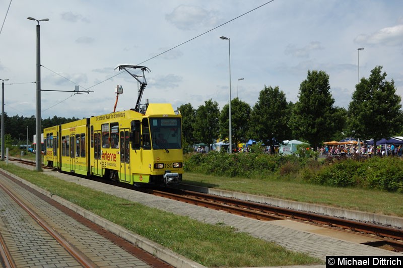 Wagen 130 als Dienstfahrt (Fahrschule) auf dem Betriebshof.