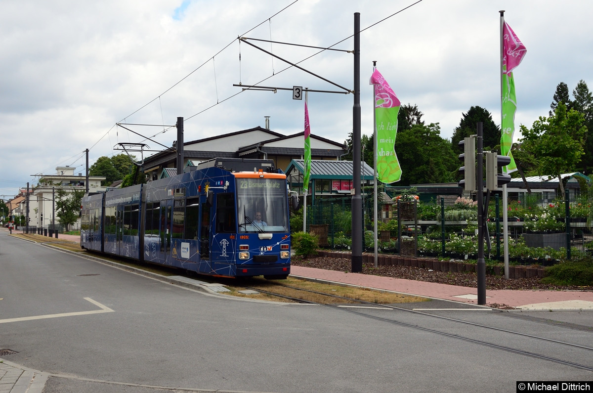 Bild: 3269 als Linie 23 kurz vor der Endstelle Leimen, Friedhof.