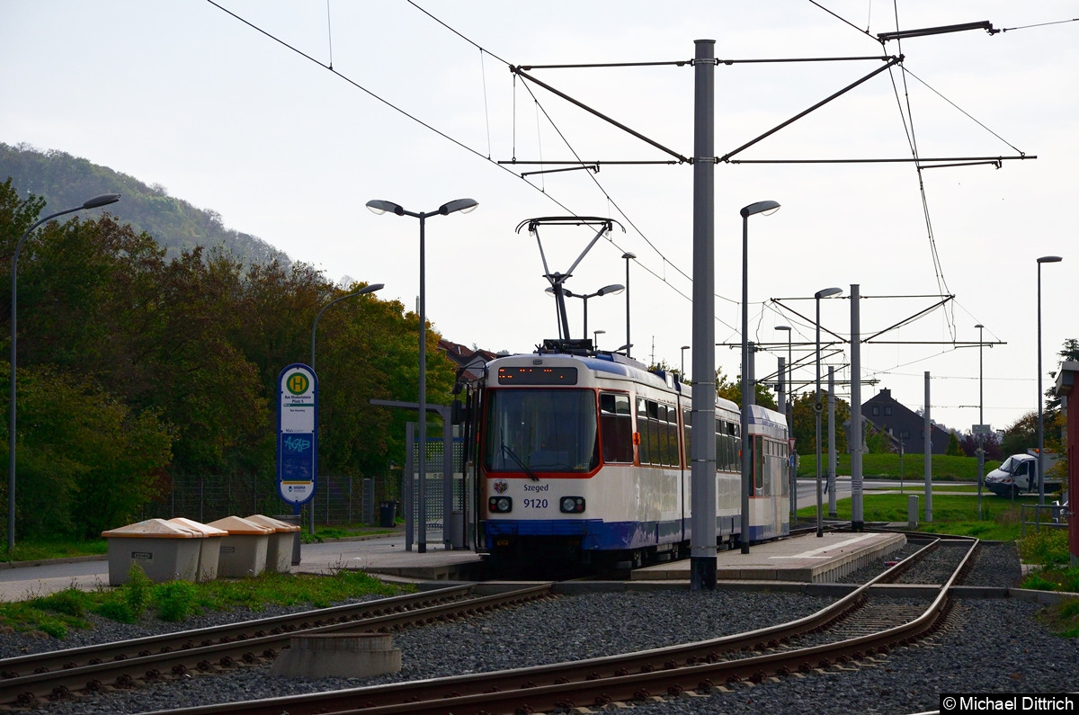 Wagen 9120 in der Endstelle Alsbach, Am Hinkelstein.